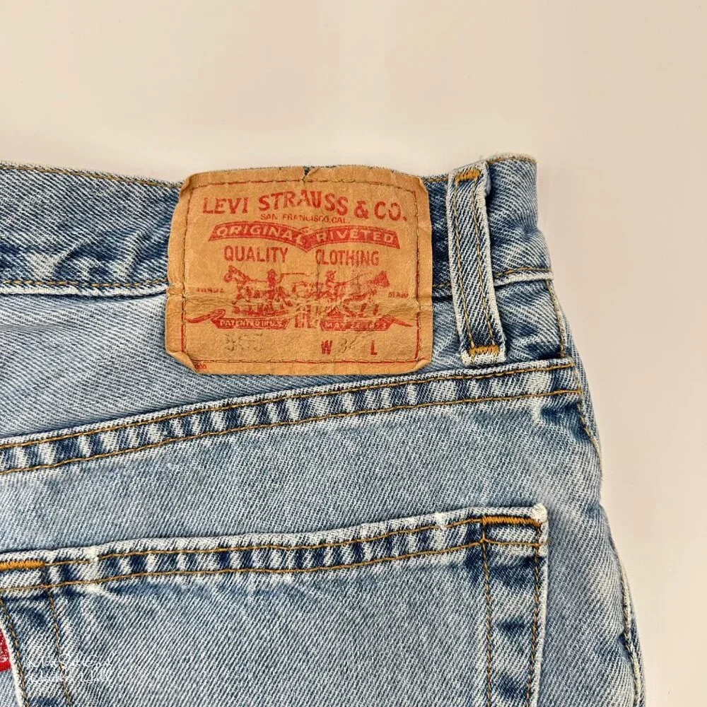 Vintage 1990's Levi's 505 Regular Fit Denim Shorts Size 34 Men's